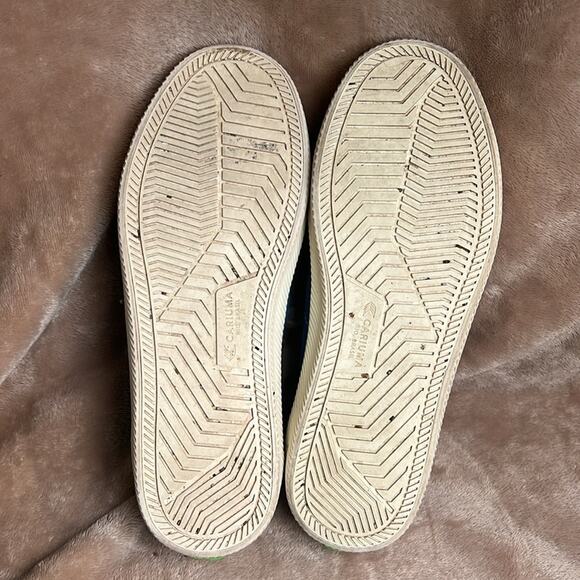 Cariuma Pantone Sneakers Unisex Blue Lace Up Tennis shoe Women's 6.5 Men's 5 - Picture 7 of 8